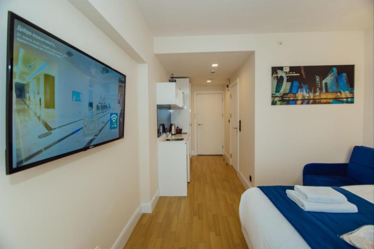 Royal Sea Breeze Apartments 巴统 外观 照片