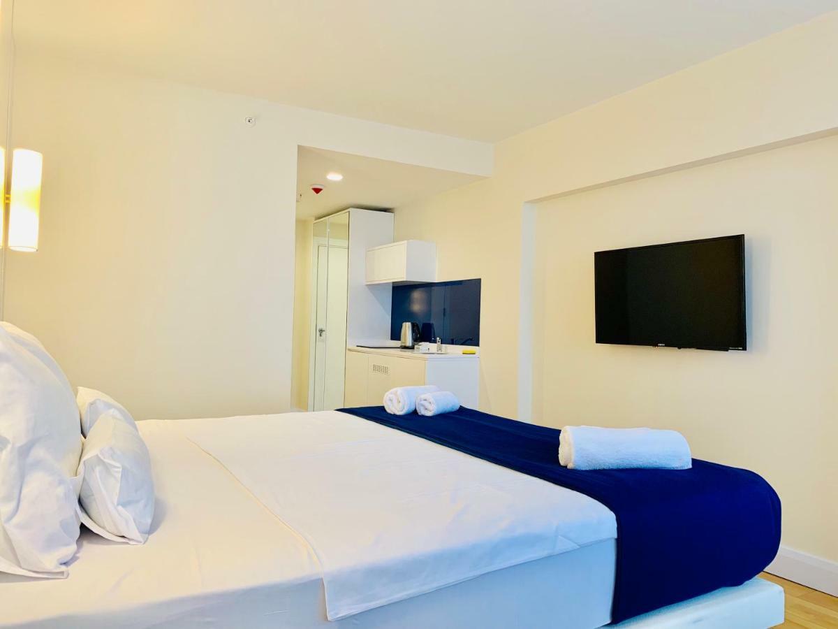 Royal Sea Breeze Apartments 巴统 外观 照片